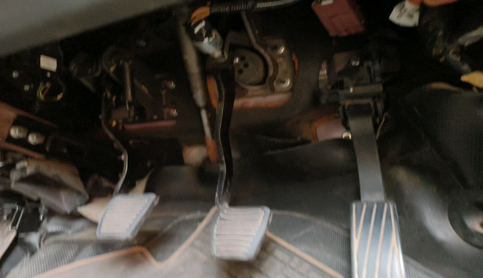 2018 Mahindra KUV 100 NXT K8 D 6 STR, Diesel, Manual, 90,146 km, interior