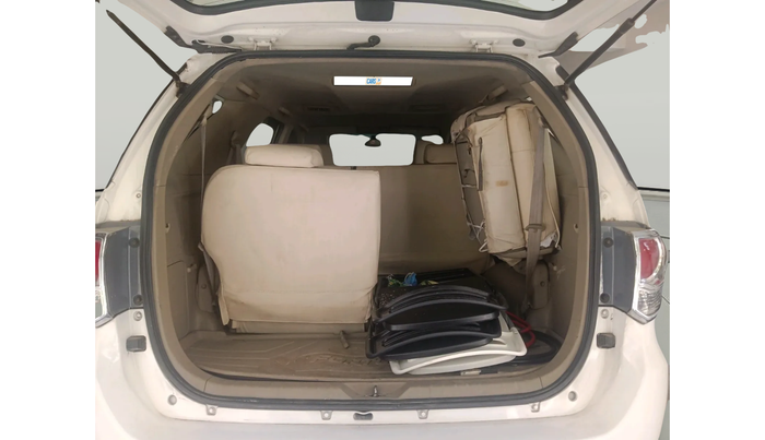 2013 Toyota Fortuner 3.0 4X4 MT, Diesel, Manual, 1,16,638 km, exterior