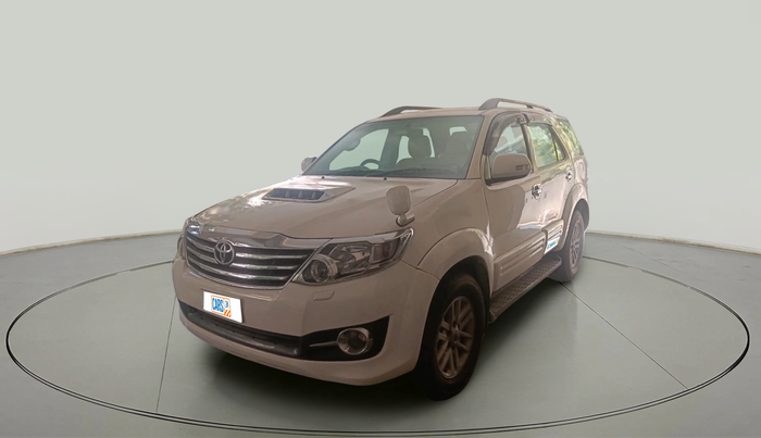 2013 Toyota Fortuner 3.0 4X4 MT, Diesel, Manual, 1,16,638 km, exterior