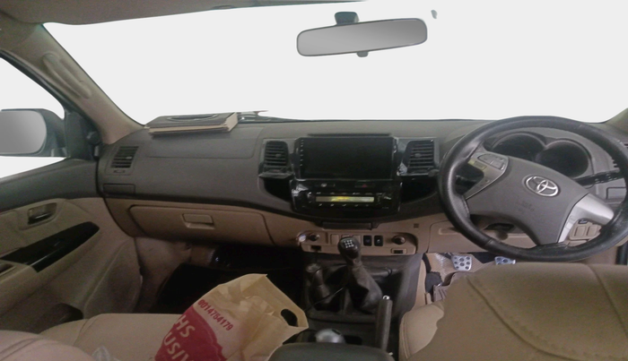 2013 Toyota Fortuner 3.0 4X4 MT, Diesel, Manual, 1,16,638 km, interior