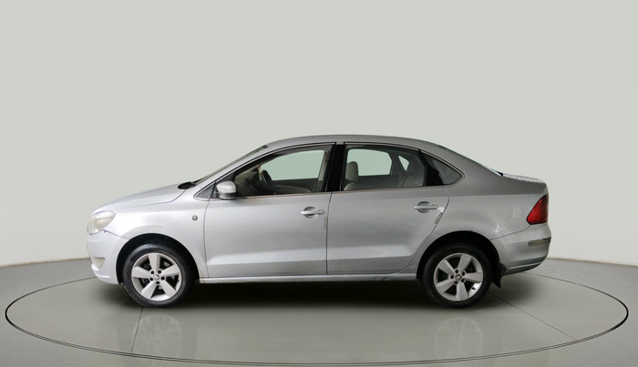 2015 Skoda Rapid 1.5 TDI CR ELEGANCE PLUS, Diesel, Manual, 1,31,929 km, exterior