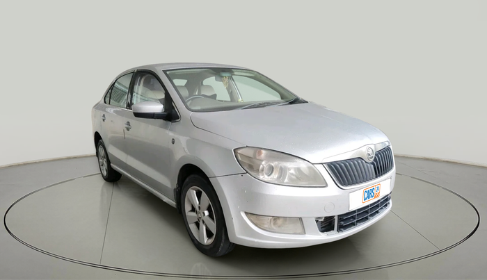 2015 Skoda Rapid 1.5 TDI CR ELEGANCE PLUS, Diesel, Manual, 1,31,929 km, exterior