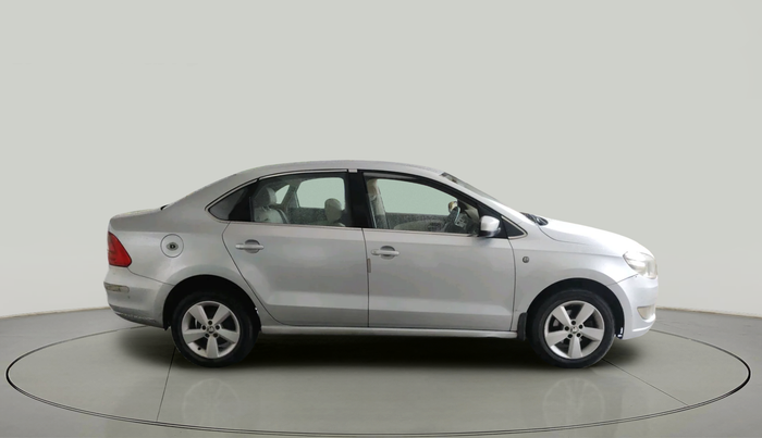 2015 Skoda Rapid 1.5 TDI CR ELEGANCE PLUS, Diesel, Manual, 1,31,929 km, exterior