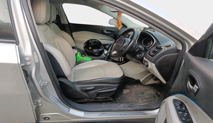 2018 Jeep Compass LIMITED 2.0 DIESEL, Diesel, Manual, 1,30,914 km, interior
