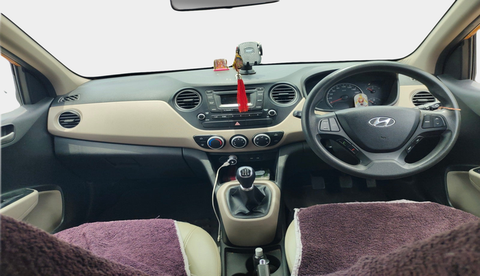 2015 Hyundai Grand i10 SPORTZ 1.2 KAPPA VTVT, Petrol, Manual, 64,131 km, interior