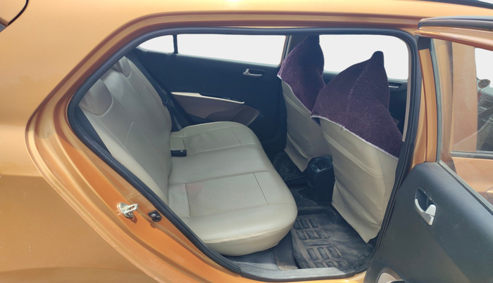 2015 Hyundai Grand i10 SPORTZ 1.2 KAPPA VTVT, Petrol, Manual, 64,131 km, interior