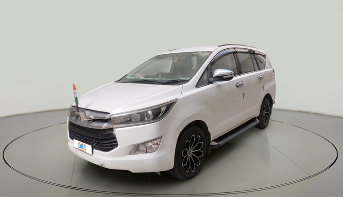 2016 Toyota Innova Crysta 2.4 ZX 7 STR, Diesel, Manual, 1,59,405 km, exterior