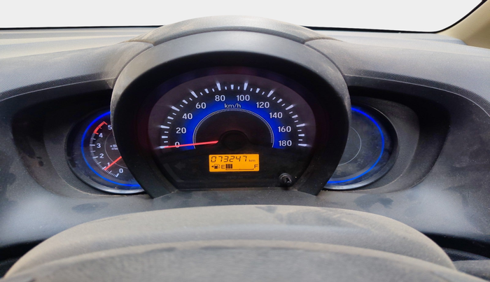 2014 Honda Mobilio 1.5L I-DTEC V, Diesel, Manual, 73,247 km, interior