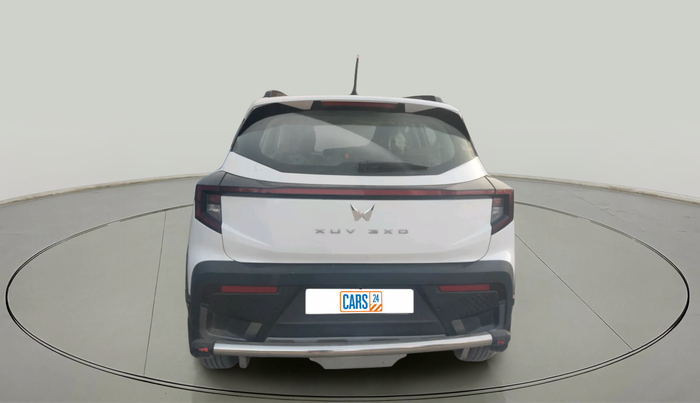 2025 Mahindra XUV 3XO AX5 1.2 L TCMPFi, Petrol, Manual, 3,143 km, exterior