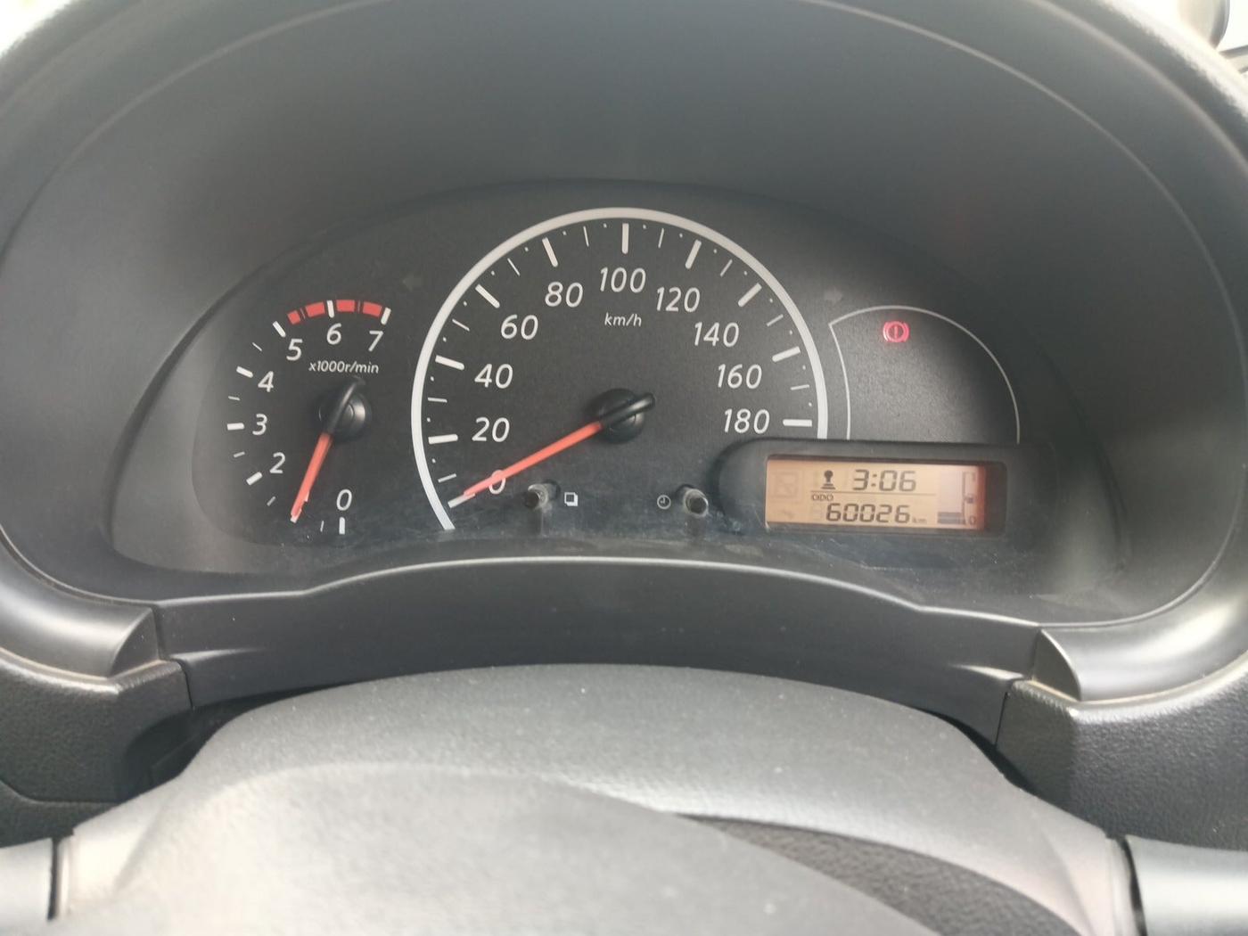 2017 Nissan Micra Active XV, Petrol, Manual, 60,026 km, interior
