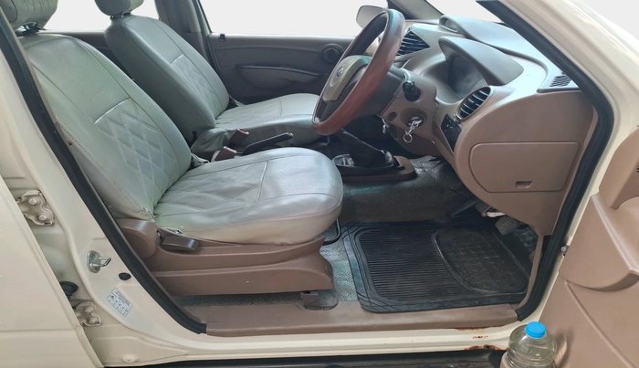 2012 Mahindra Xylo D4 BS-III, Diesel, Manual, 3,21,110 km, interior