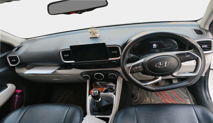 2022 Hyundai VENUE SX 1.2 PETROL, Petrol, Manual, 75,517 km, interior