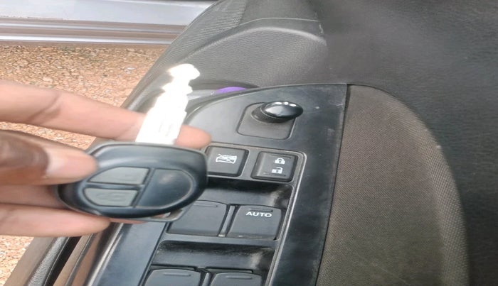 2014 Maruti Swift VXI, Petrol, Manual, 63,754 km, interior