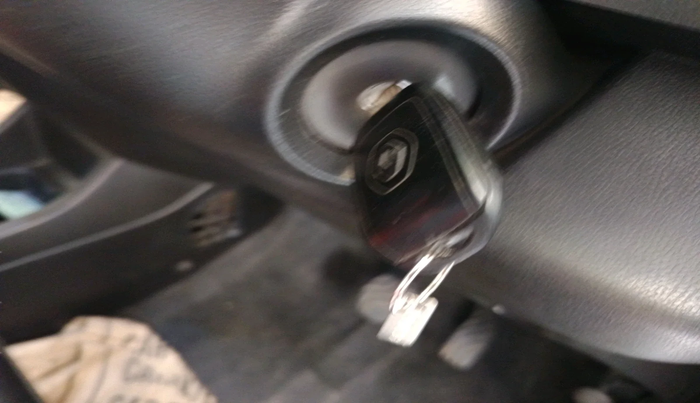 2018 Renault Kwid RXT 1.0 AMT, Petrol, Automatic, 68,430 km, interior