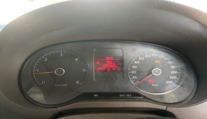 2011 Volkswagen Vento HIGHLINE DIESEL 1.6, Diesel, Manual, 1,24,468 km, interior