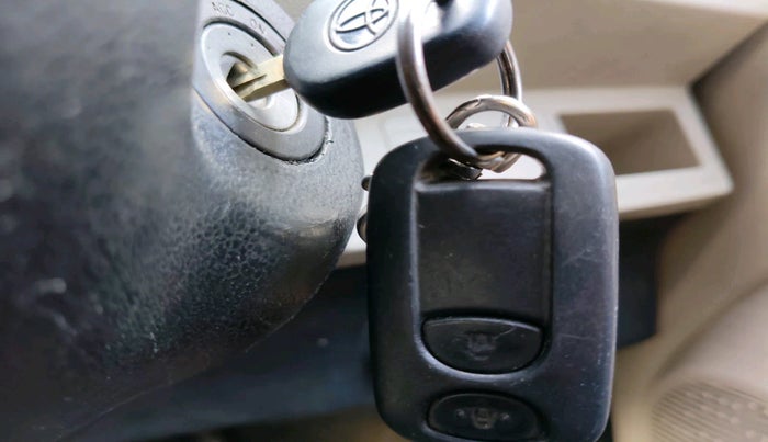 2012 Toyota Etios VX-D, Diesel, Manual, 1,80,335 km, interior