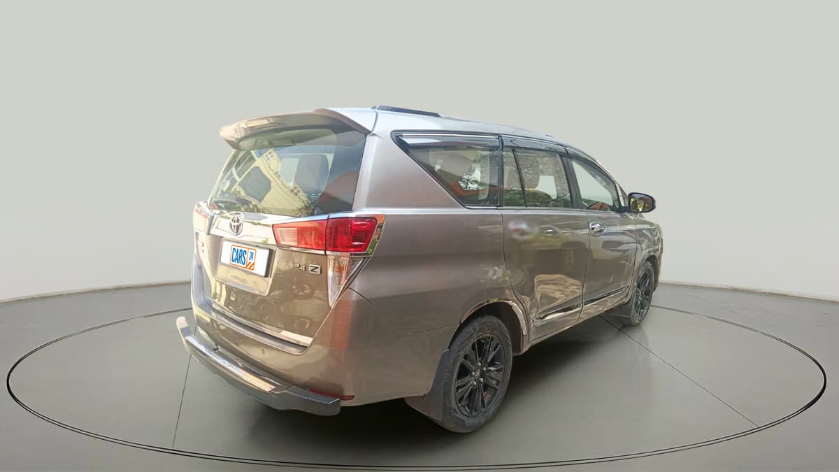 Used 2018 Toyota Innova Crysta 2.4 ZX 7 STR Manual | Cars24