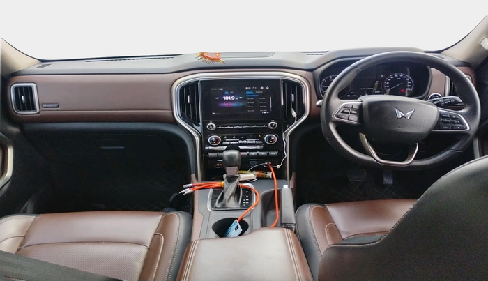 2023 Mahindra SCORPIO-N Z8 L DIESEL AT 2WD 7 STR, Diesel, Automatic, 46,347 km, interior