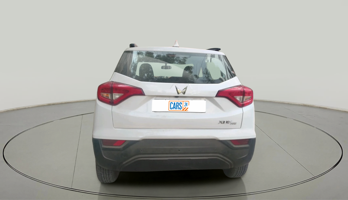 2024 Mahindra XUV300 W4 1.2 PETROL, Petrol, Manual, 12,902 km, exterior