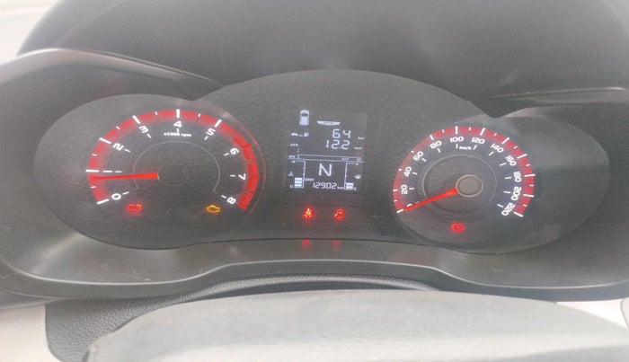 2024 Mahindra XUV300 W4 1.2 PETROL, Petrol, Manual, 12,902 km, interior
