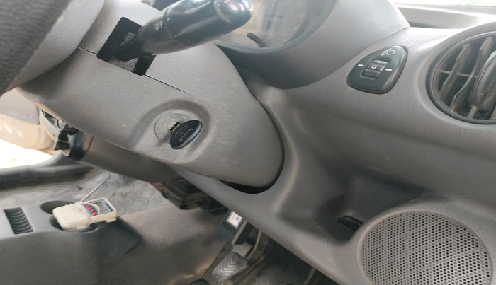 2011 Hyundai Santro Xing GLS, Petrol, Manual, 88,291 km, interior