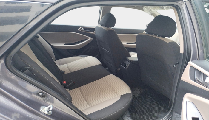 2018 Hyundai Elite i20 ASTA 1.2 (O), Petrol, Manual, 67,571 km, interior