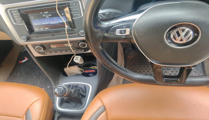 2016 Volkswagen Polo HIGHLINE1.2L, Petrol, Manual, 85,744 km, interior