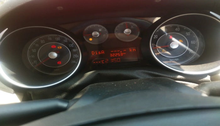 2016 Fiat URBAN CROSS 1.4 T-JET EMOTION, Petrol, Manual, 32,253 km, interior