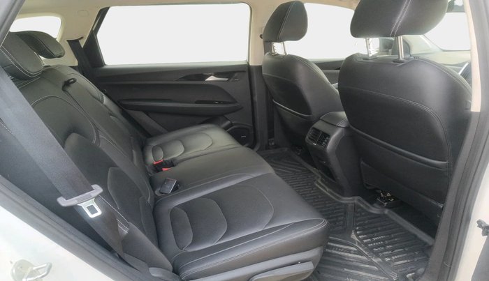 2020 MG HECTOR SHARP 2.0 DIESEL DUAL TONE, Diesel, Manual, 1,49,489 km, interior