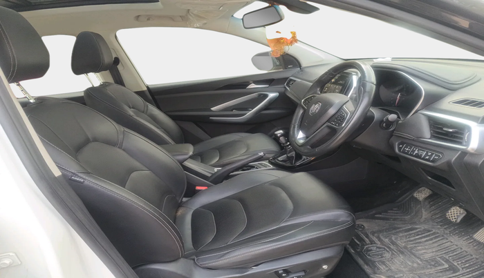 2020 MG HECTOR SHARP 2.0 DIESEL DUAL TONE, Diesel, Manual, 1,49,489 km, interior