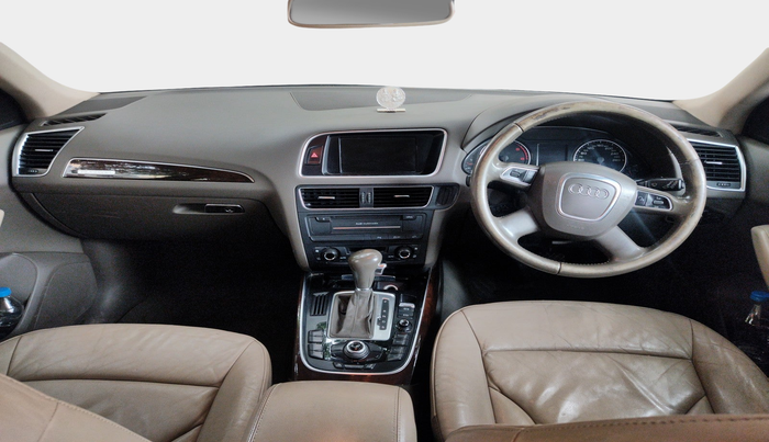 2011 Audi Q5 2.0 TDI QUATTRO, Diesel, Automatic, 89,646 km, interior