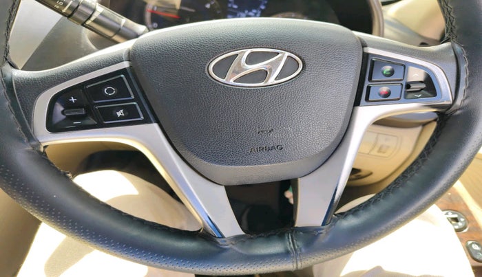 2012 Hyundai Verna FLUIDIC 1.6 CRDI EX, Diesel, Manual, 1,39,826 km, interior