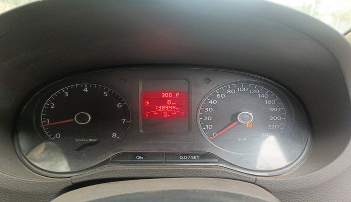 2012 Volkswagen Vento HIGHLINE PETROL AT, Petrol, Automatic, 1,38,944 km, interior