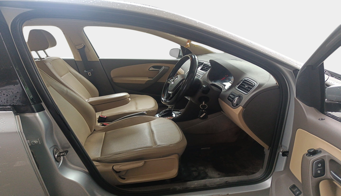 2017 Volkswagen Vento HIGHLINE PETROL AT, Petrol, Automatic, 63,208 km, interior