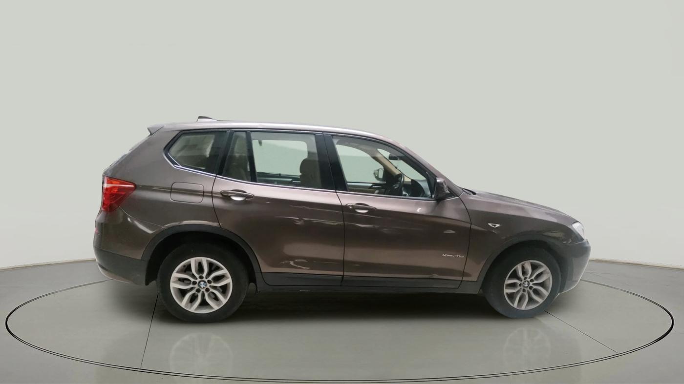 2013 BMW X3 XDRIVE 20D, Diesel, Automatic, 1,58,257 km, exterior