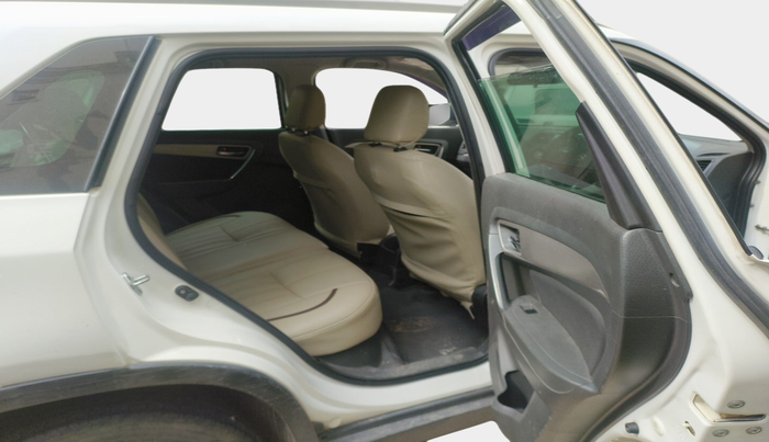 2016 Maruti Vitara Brezza ZDI, Diesel, Manual, 1,34,446 km, interior