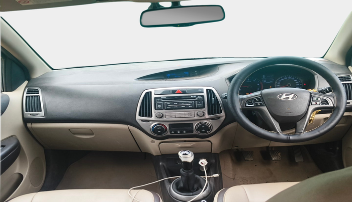 2013 Hyundai i20 ASTA 1.4 CRDI, Diesel, Manual, 1,39,682 km, interior