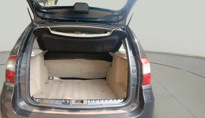 2014 Nissan Terrano XL D PLUS, Diesel, Manual, 88,015 km, exterior