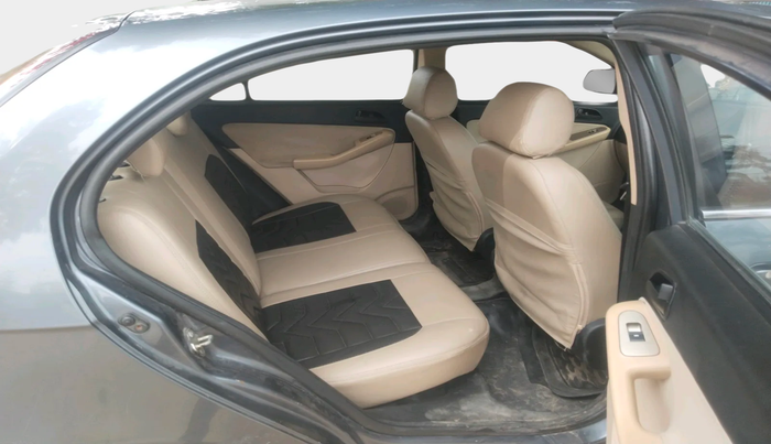 2012 Tata Indica Vista VX QUADRAJET, Diesel, Manual, 91,944 km, interior