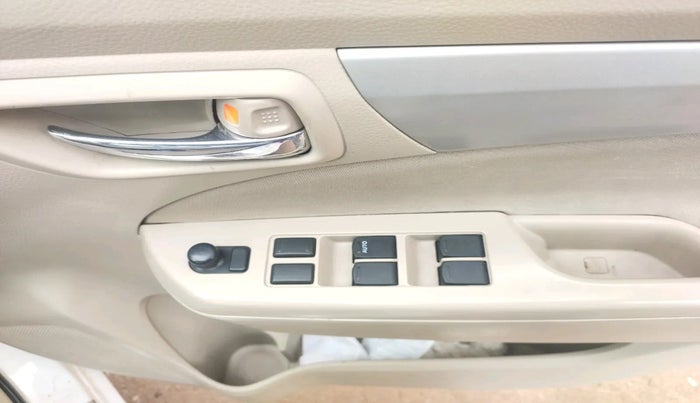 2017 Maruti Ertiga ZDI + SHVS, Diesel, Manual, 1,52,486 km, interior