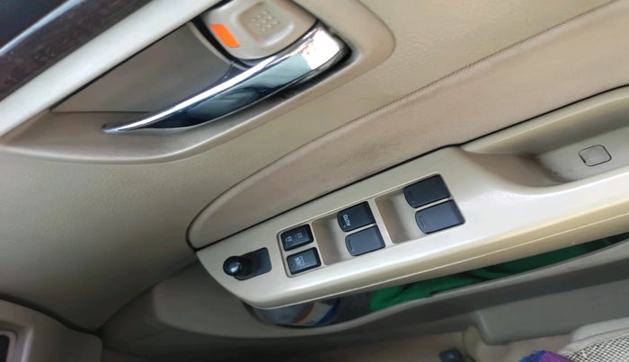 2012 Maruti Swift Dzire ZDI, Diesel, Manual, 2,49,634 km, interior