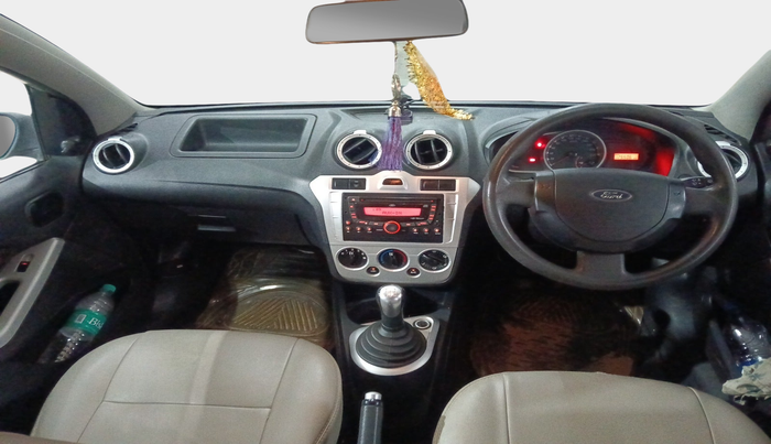 2012 Ford Figo ZXI 1.2 PETROL, Petrol, Manual, 1,25,507 km, interior
