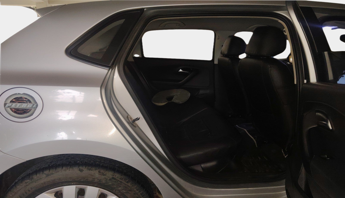 2014 Volkswagen Polo COMFORTLINE 1.2L, Petrol, Manual, 32,188 km, interior