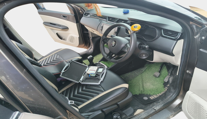2022 Renault TRIBER RXT AMT, Petrol, Automatic, 91,417 km, interior