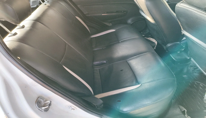 2011 Maruti Swift VDI, Diesel, Manual, 1,73,443 km, interior