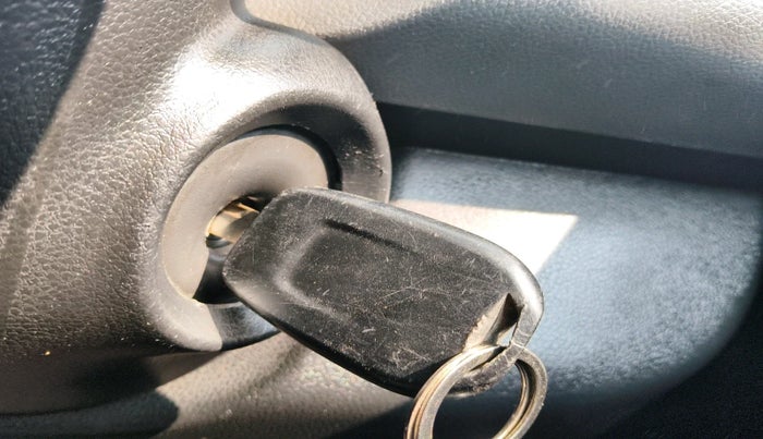 2018 Renault Kwid RXT 1.0 AMT (O), Petrol, Automatic, 89,208 km, interior