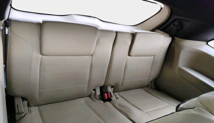 2019 Ford Endeavour TITANIUM PLUS 2.2 4X2 AT SUNROOF, Diesel, Automatic, 96,501 km, interior