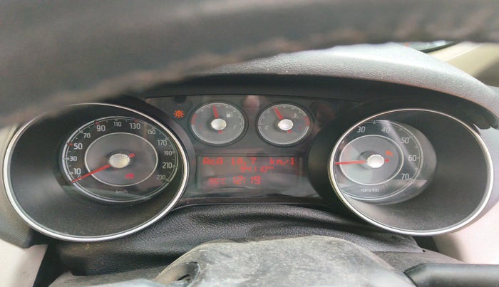 2014 Fiat Linea EMOTION 1.3, Diesel, Manual, 94,110 km, interior