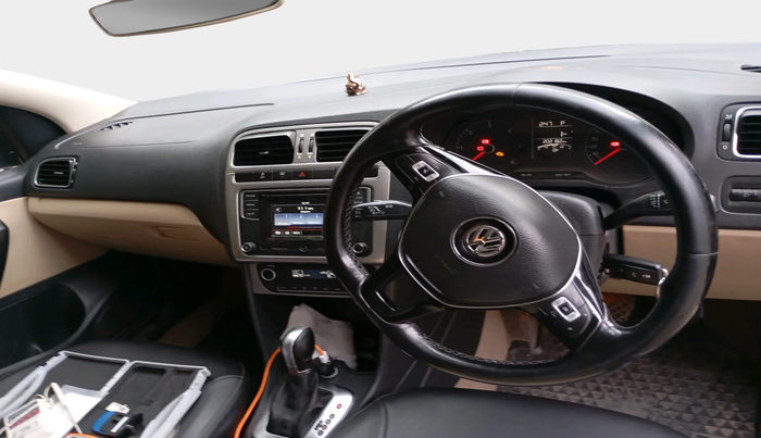 2016 Volkswagen Ameo HIGHLINE DSG 1.5 DIESEL , Diesel, Automatic, 2,02,182 km, interior