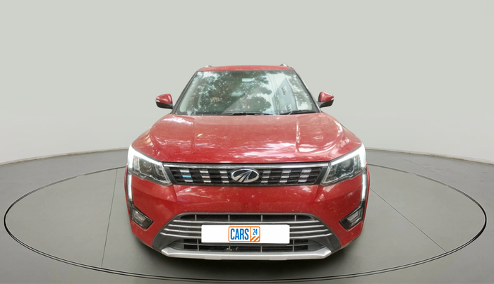 2020 Mahindra XUV300 W8 (O) 1.5 DIESEL AMT, Diesel, Automatic, 46,890 km, exterior